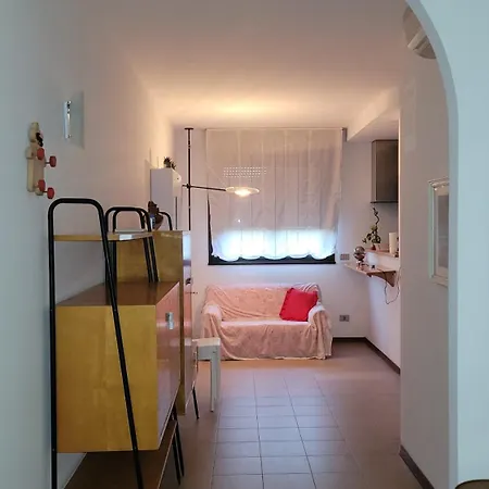 Διαμέρισμα Urban Nest Modern With Parking