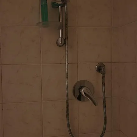 Urban Nest Modern With Parking Апартаменты