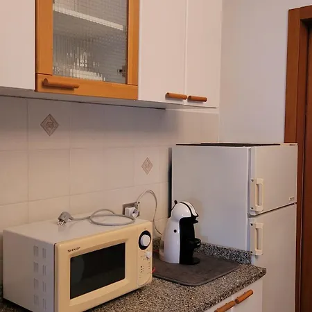 アパート Urban Nest Modern With Parking ペルージャ