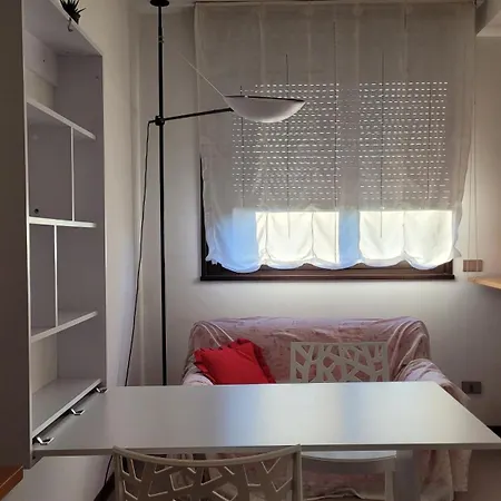 Urban Nest Modern With Parking Апартаменты